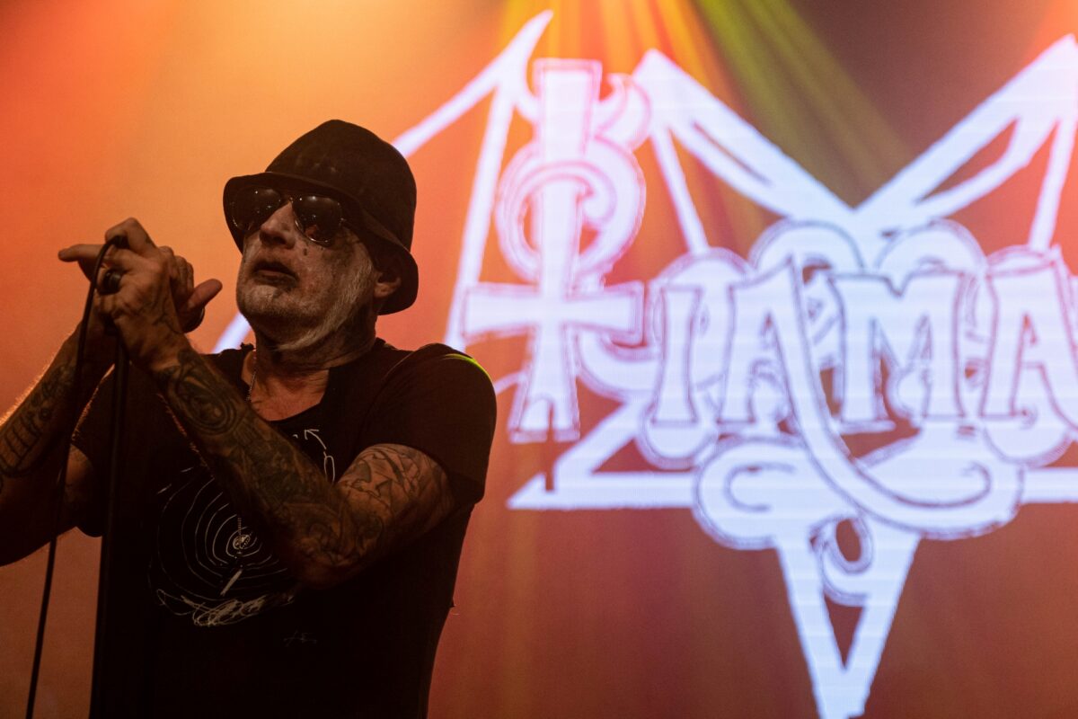 Under the Doom Fest – Vídeos multicam