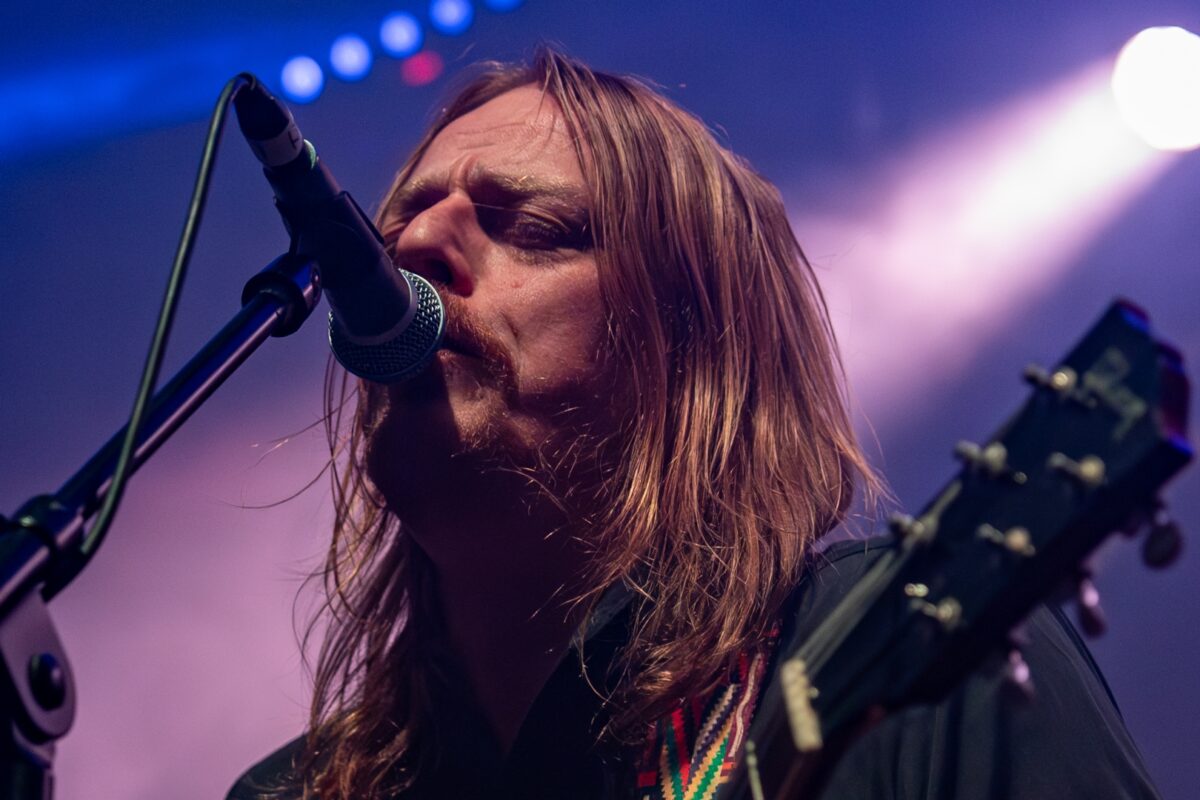 Graveyard + Miss Lava – Reportagem | 26.04.2025