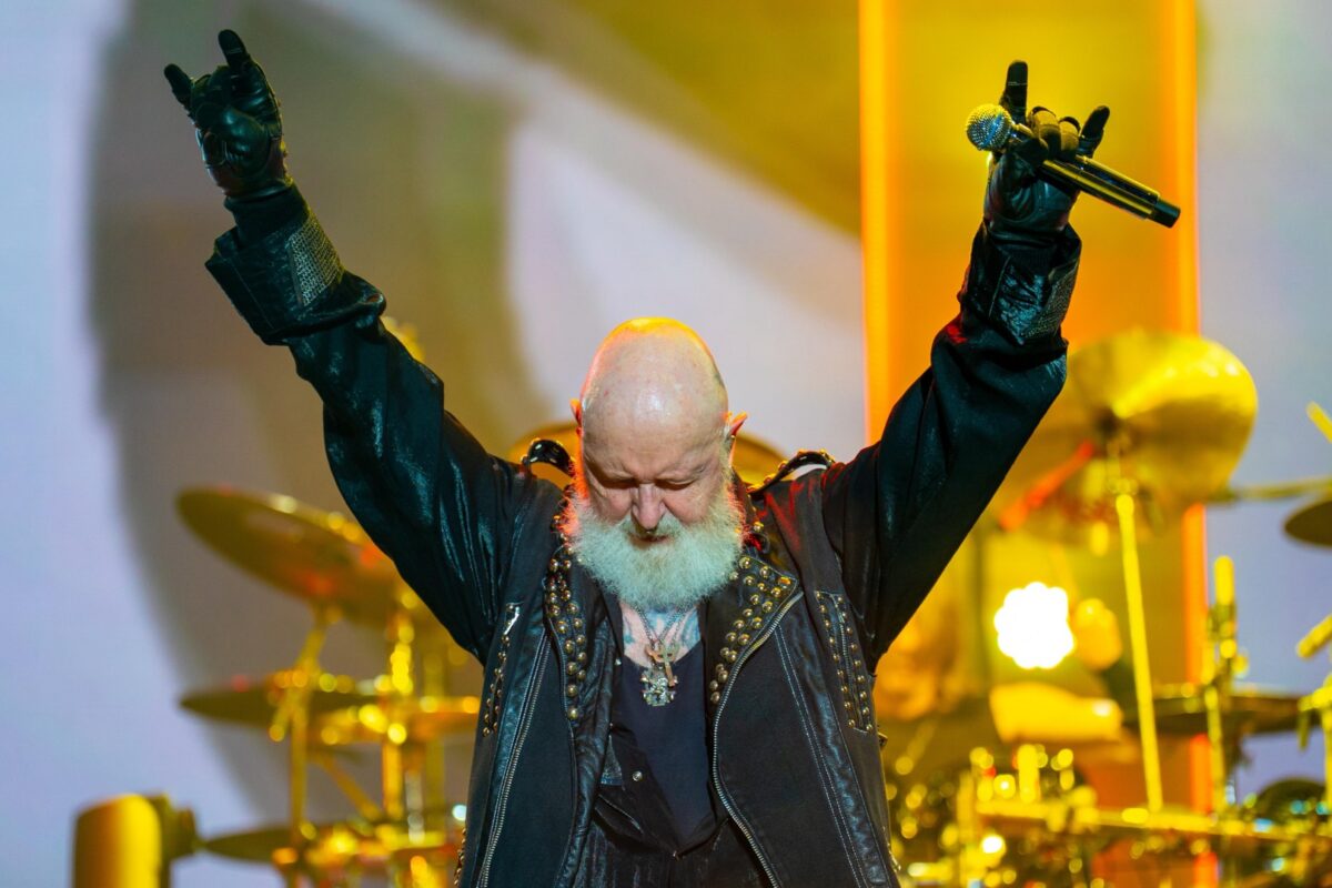 Evil Live – Dia 1: The Priest is Back