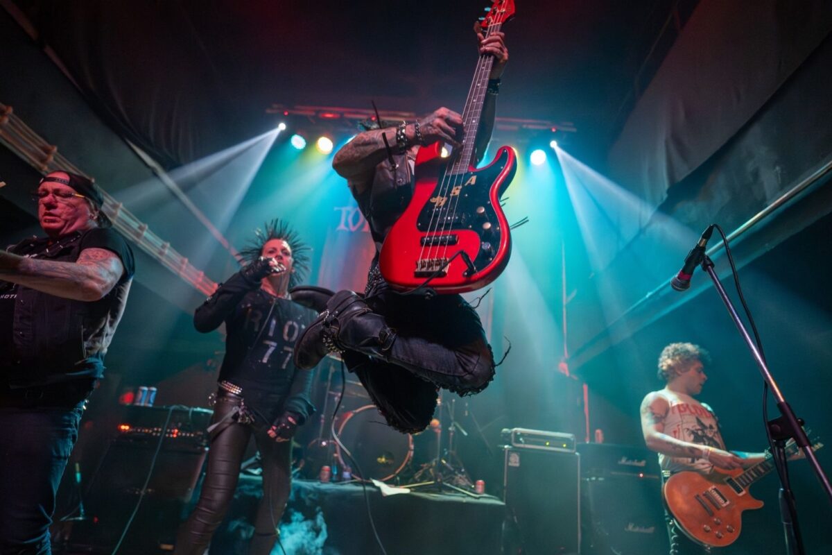 Total Chaos + Alien Squad – Fotos | 13.03.2026